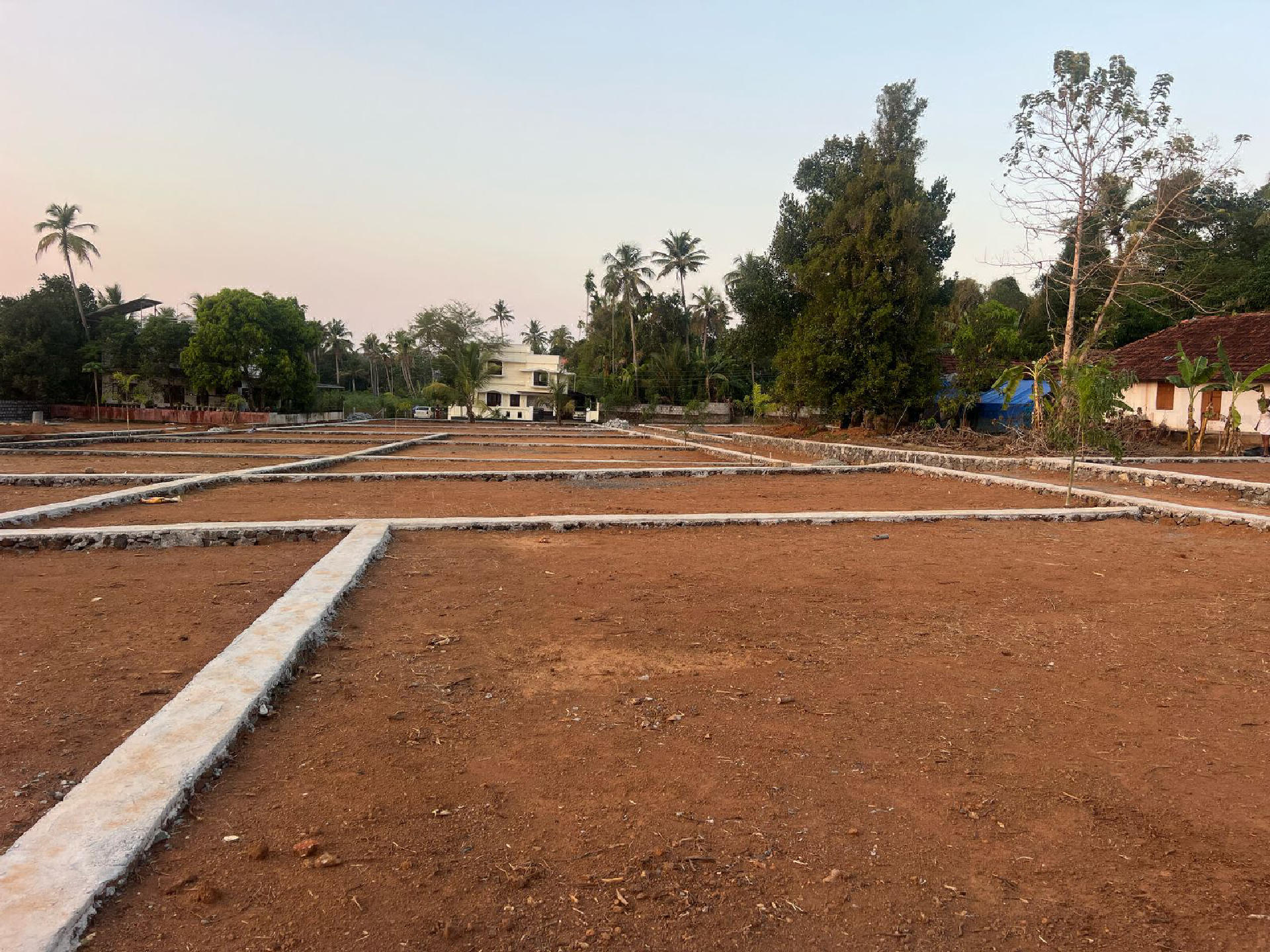 Nedumbassery, Chengamanad